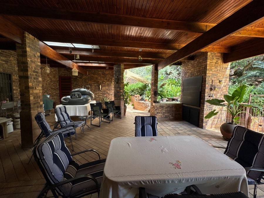 4 Bedroom Property for Sale in Heuwelsig Free State